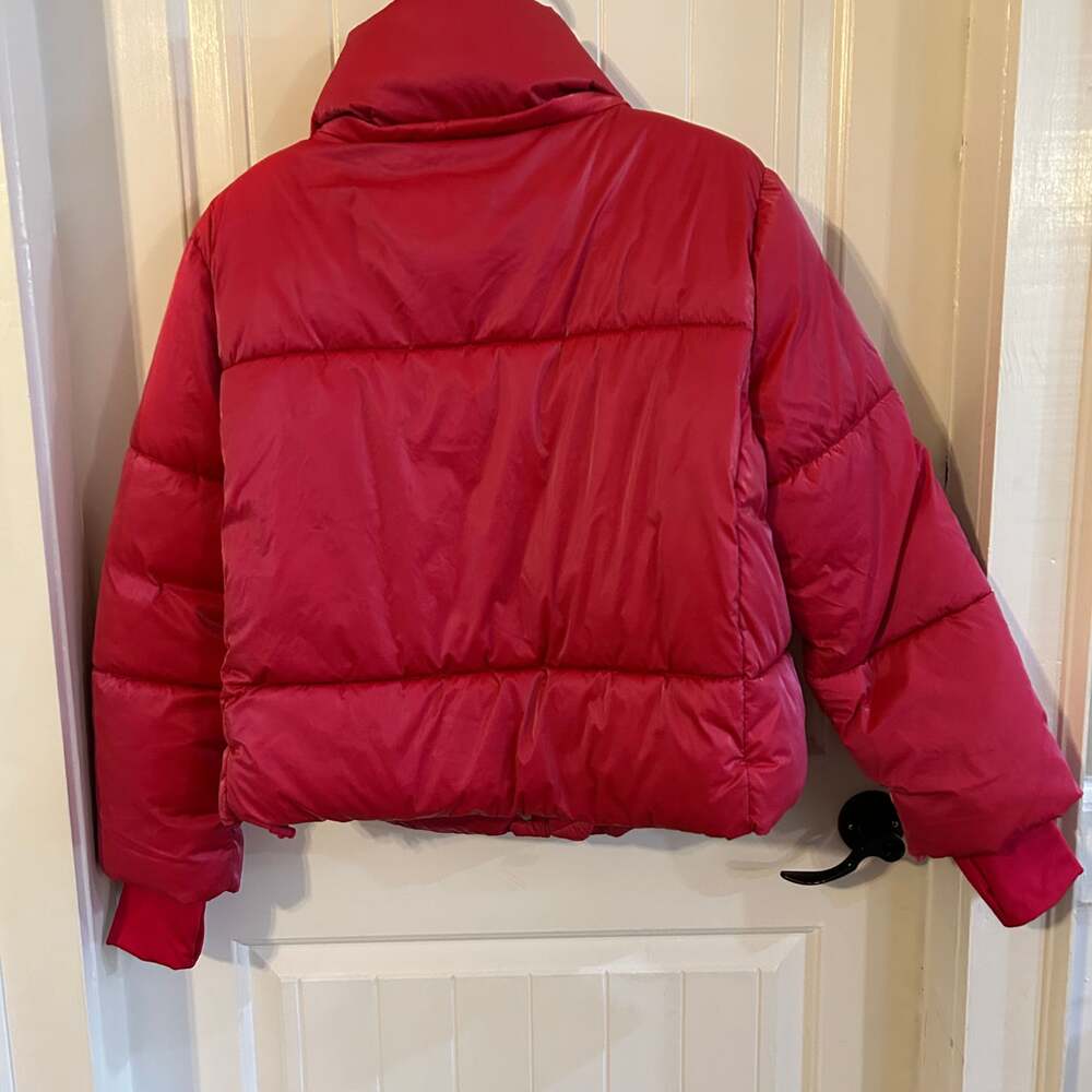 Gap Puffer Winter Crop Jacket WITHOUT Detachable … - image 2